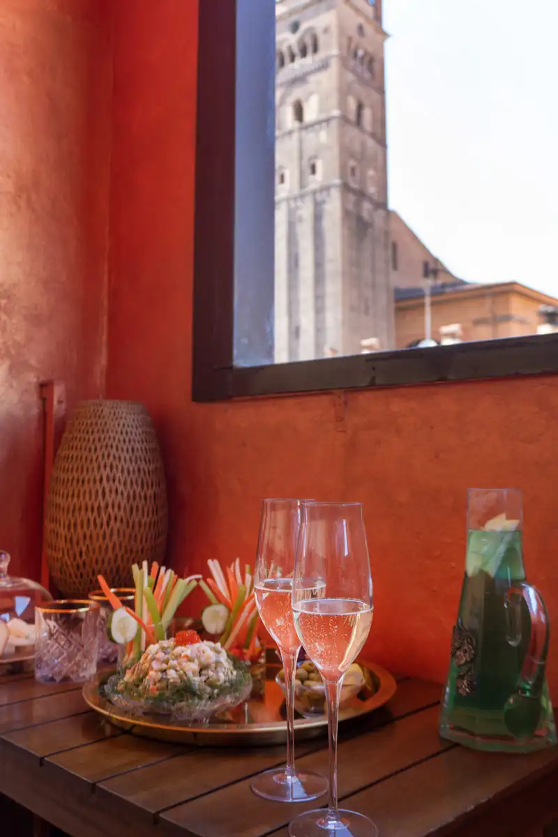 Alkimia — aperitivo vista San Pietro
